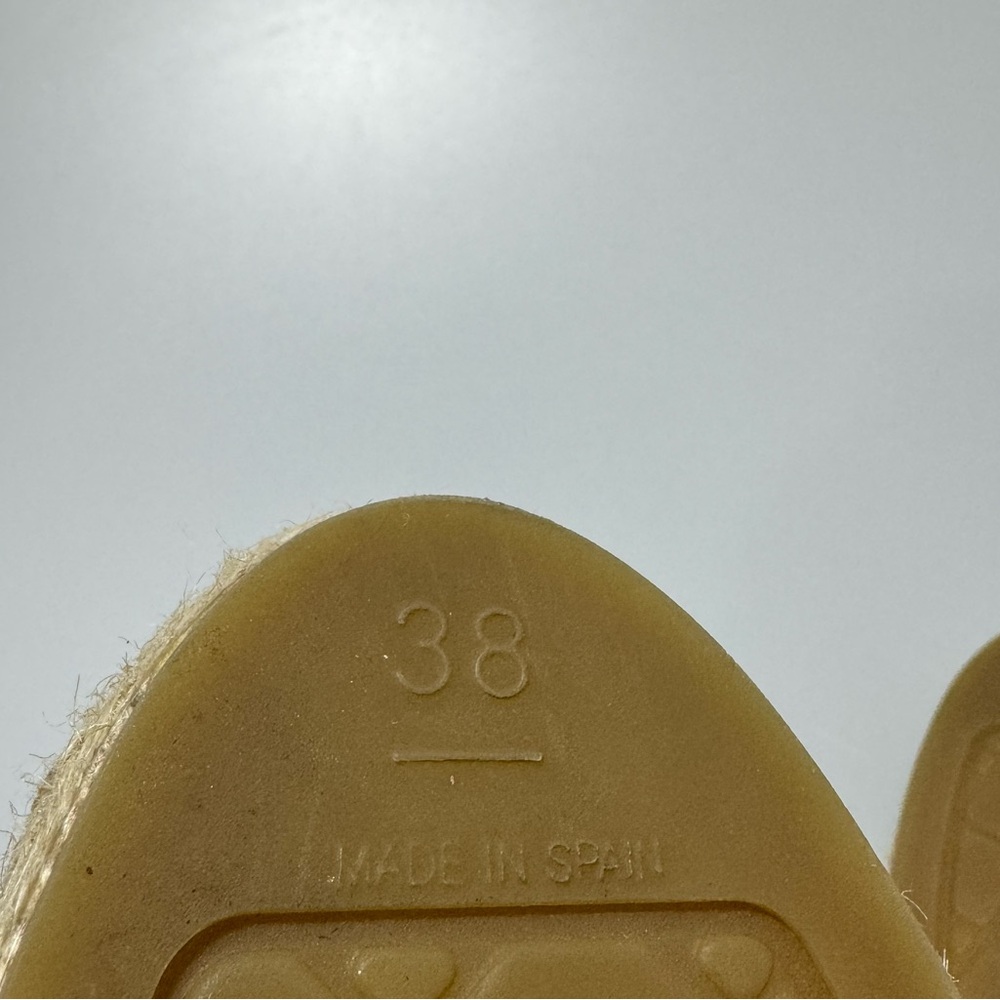 Chanel Espadrilles Lambskin Beige Black Women’s EU 38/US 8 - Picture 7 of 8